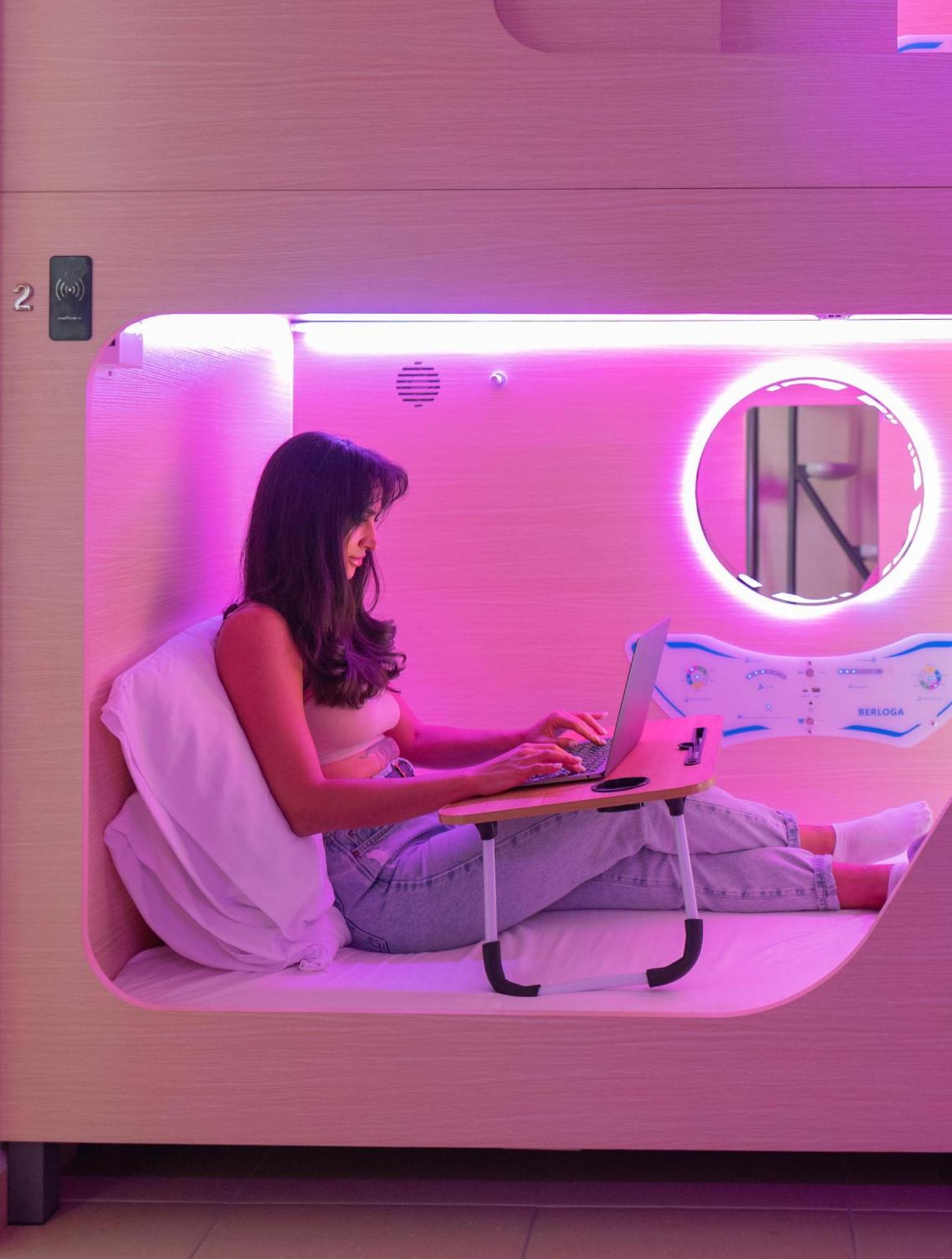 فندق Berloga Capsule Jbr دبي المظهر الخارجي الصورة